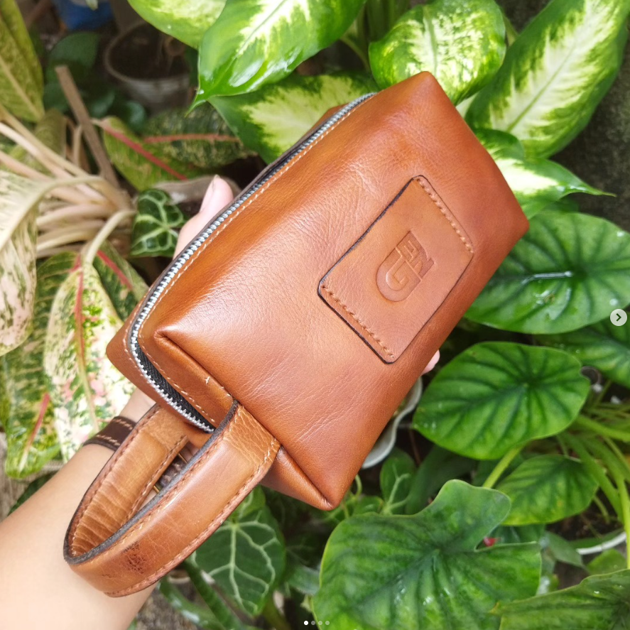 Pouch Kulit